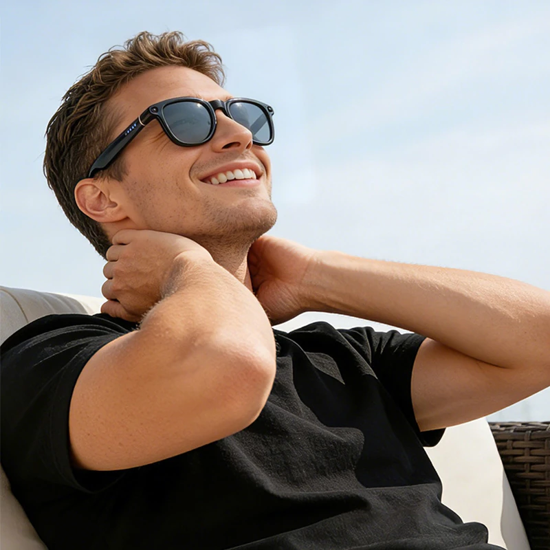 X01 Smart Glasses: 8-megapixel camera, charging case, audio and video recording, image stabilization, AI assistant, translation, and office features