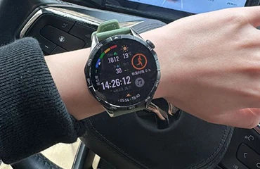 HRV Is More Than Just a Number: How Do Smartwatches Use It to Predict Your Risk of Burnout?