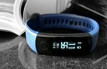 A Child&rsquo;s First &ldquo;Digital Companion&rdquo;: How Can Smart Wristbands Help Teens Develop Exercise Habits?