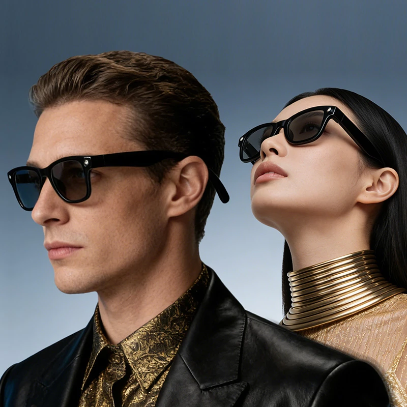 W4 Smart Glasses: Bluetooth Calls, Translation, Music, and Large Language Models ，High-powered flashlight