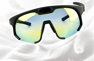 A cyclist's favorite "first-person view" gadget: AI-powered smart sports glasses with 6-axis stabilization&mdash;turning every ride into a cinematic masterpiece.