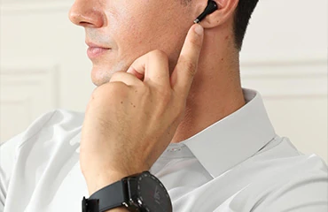 One watch, multiple scenarios&mdash;master them all! The 1.46-inch AI flip watch helps you clinch massive corporate procurement and employee benefits deals in a flash!
