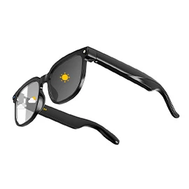 M02S AI Smart Glasses: High-definition 8MP photo and video capabilities, large-frame photochromic lenses, AI translation, and smart Q&A.